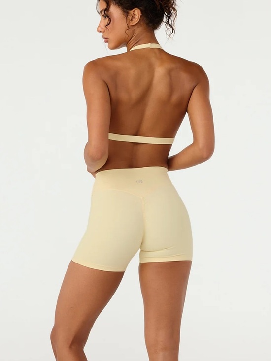 Crop Shop Boutique Pants - NWOT CSB CROP SHOP BOUTIQUE Invisible Scrunch Shorts 4” - Butter - Size small